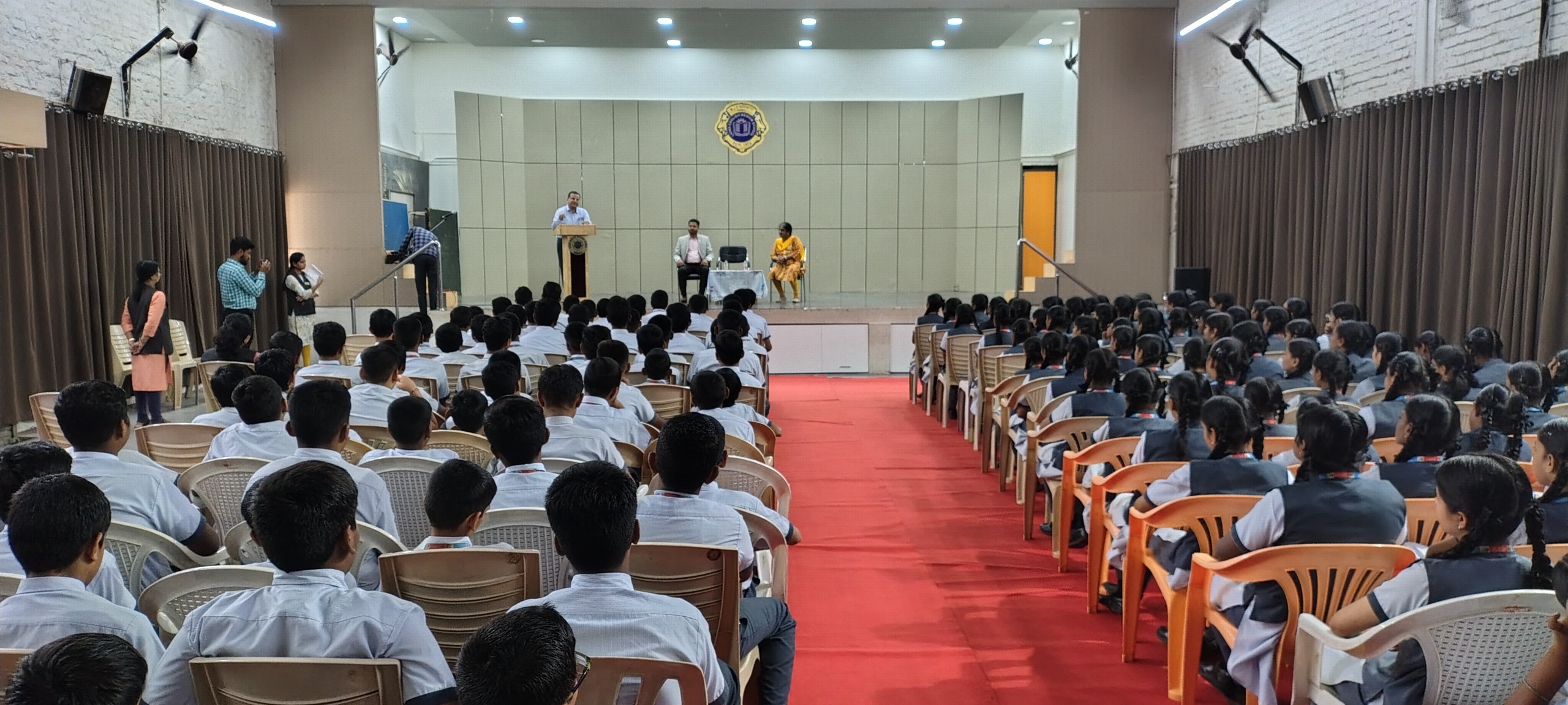  War Against Sugar and Obesity