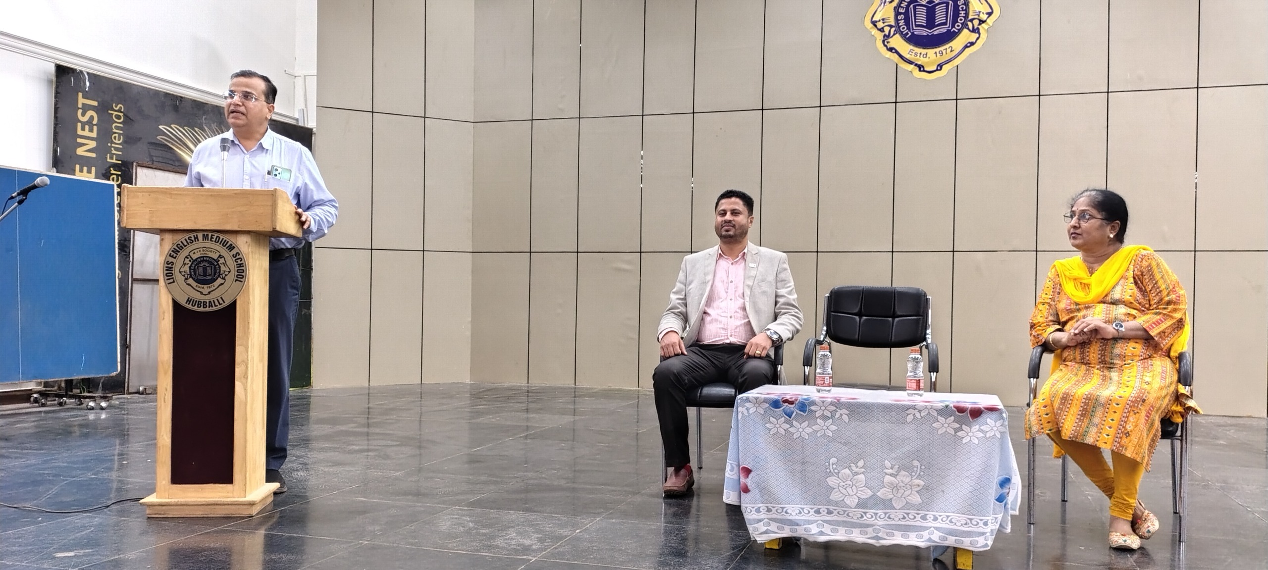  War Against Sugar and Obesity